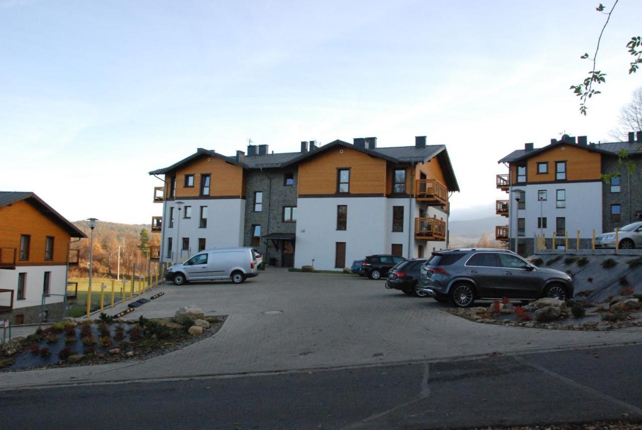 Apartament "Hotelik" Шклярська Поремба Екстер'єр фото