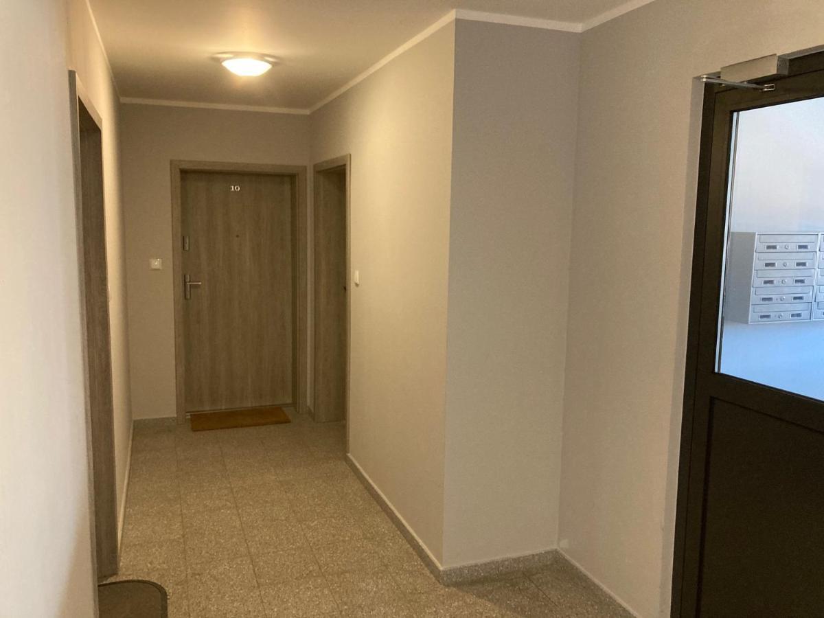 Apartament "Hotelik" Шклярська Поремба Екстер'єр фото